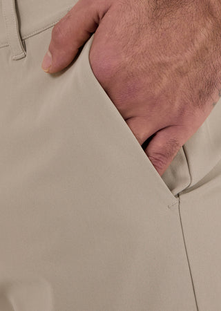 LC Men Adapt Pant Classic Fit - 32"R Beige