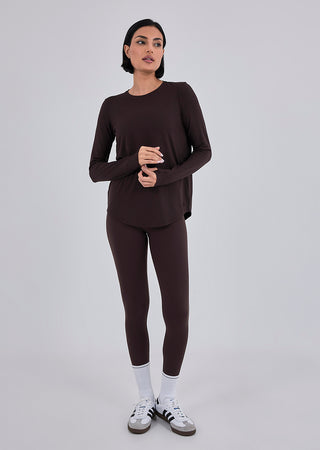 LC Relaxed Long Sleeve Women’s Relaxed Long Sleeve Top Dark Cocoa