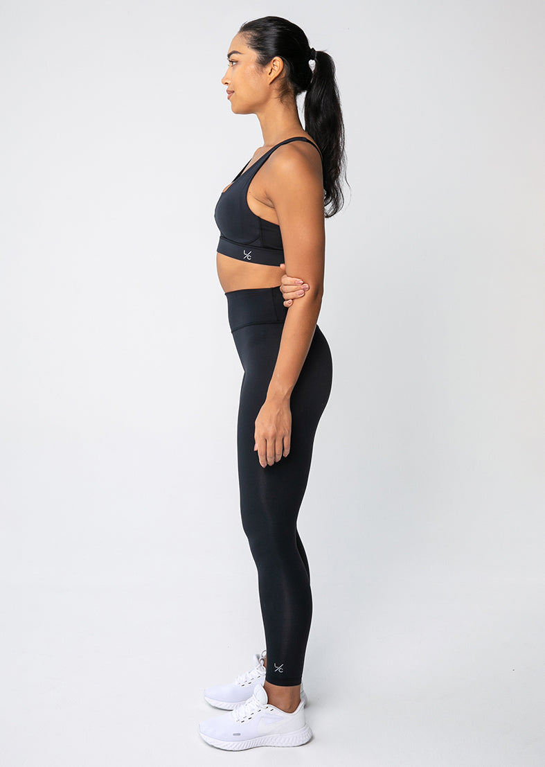 L'COUTURE Elevate Touch Cross Hook Bra Black