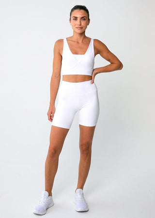 L'COUTURE Elevate Touch Double Layer Short White