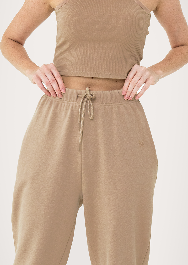 L'COUTURE Joggers Life Lounge Oversized Jogger Caramel