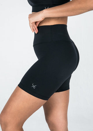 L'COUTURE Shorts Elevate Touch Cycle Shorts Black