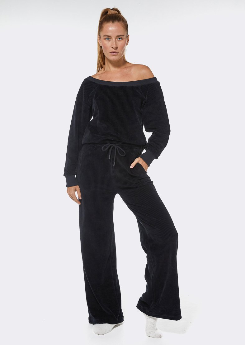 L'COUTURE The Feels Velour Top Black