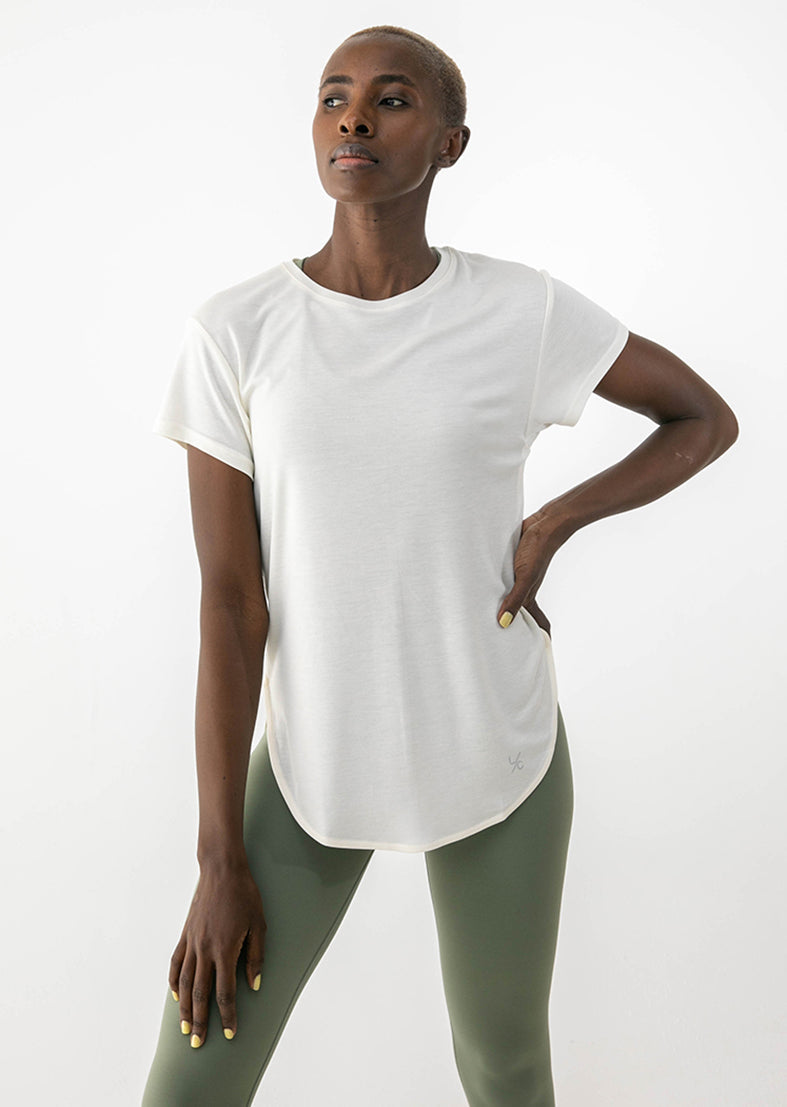 L'COUTURE Tops Elevate Slouch Tee Cream