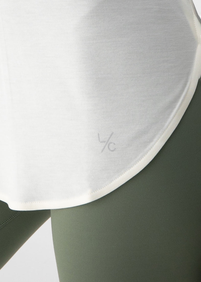 L'COUTURE Tops Elevate Slouch Tee Cream