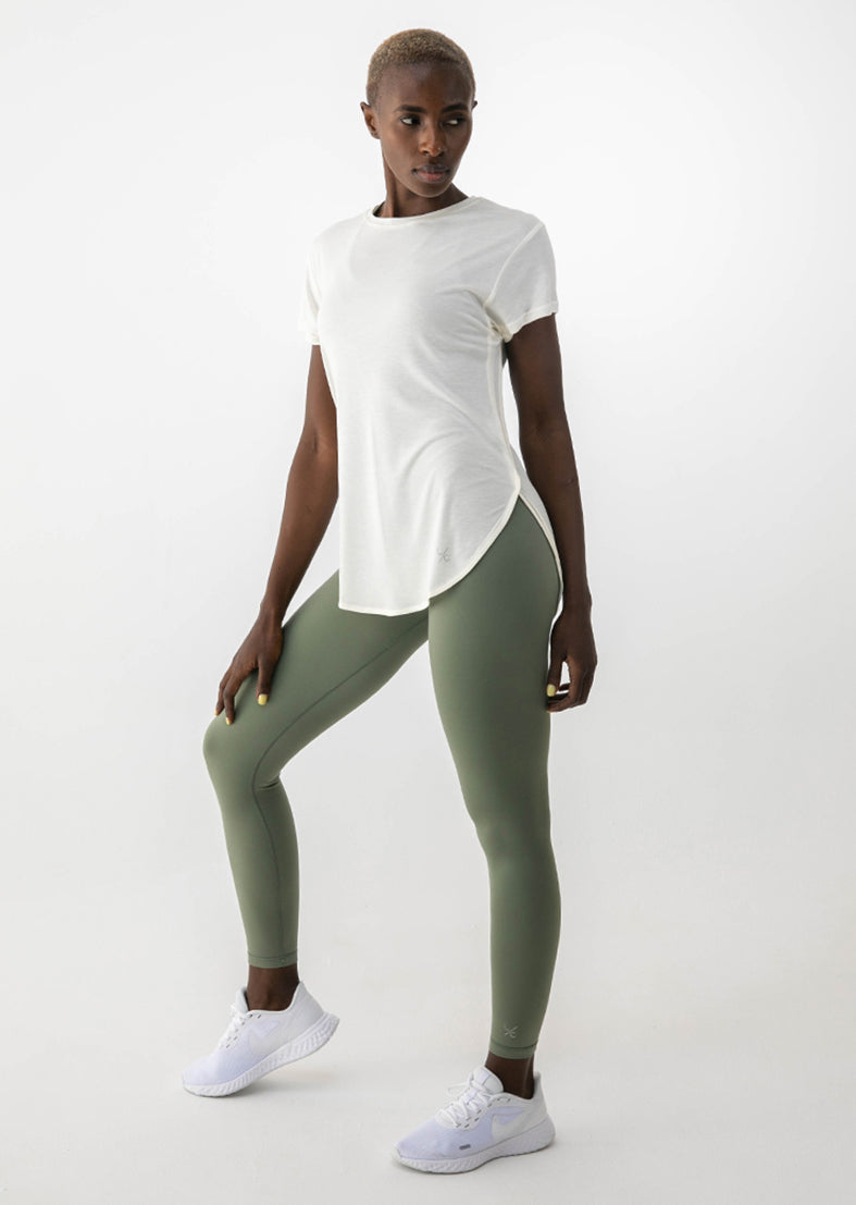 L'COUTURE Tops Elevate Slouch Tee Cream