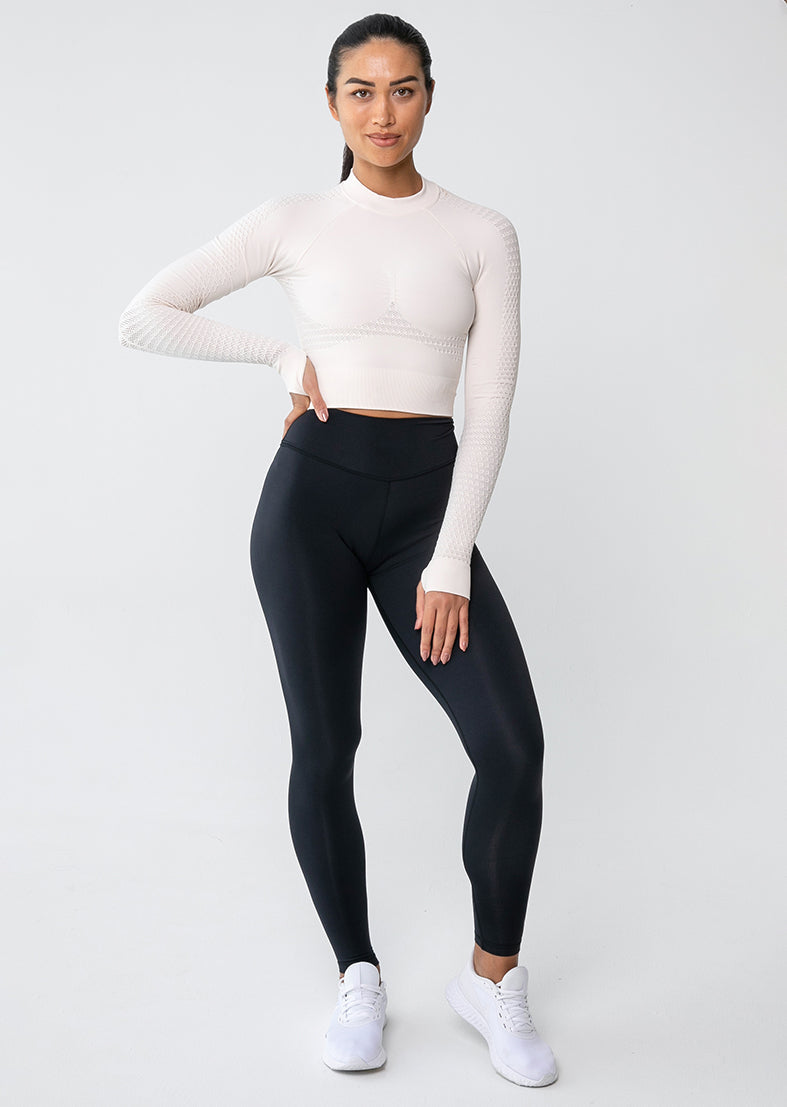 L’COUTURE Tops Serenity Seamless Long Sleeve Crop Fresh Cream