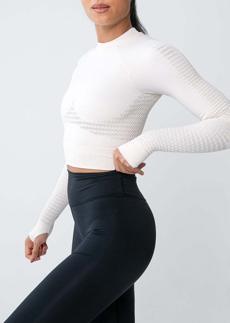 L’COUTURE Tops Serenity Seamless Long Sleeve Crop Fresh Cream